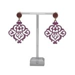 Ohrnamenti Horn Ohrringe Modell Barocka, lila lackiertem Horn mit Cabochon Stecker.